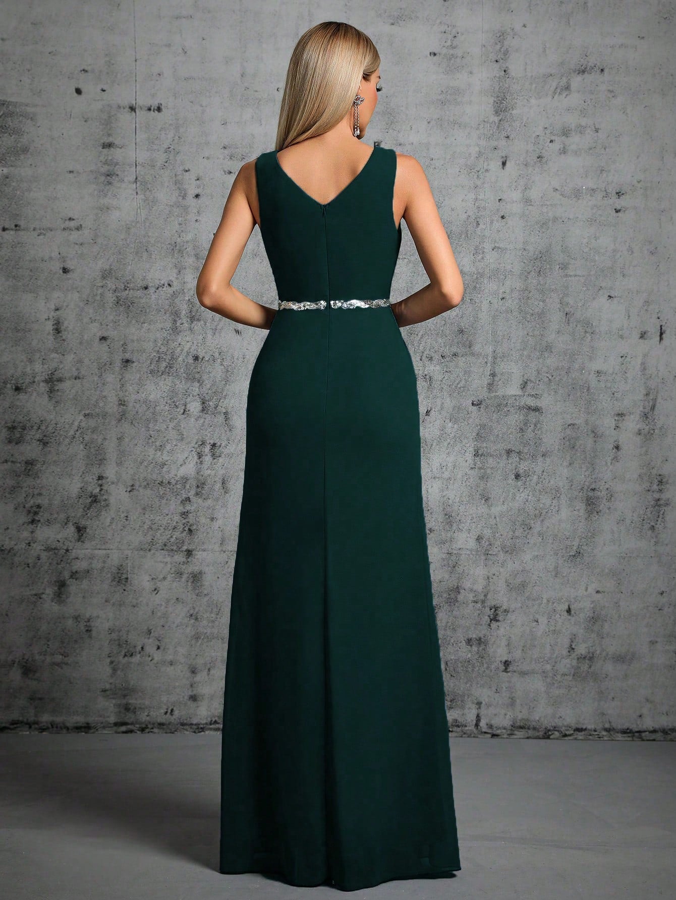 Formales Damenkleid mit Schlitz, Farben