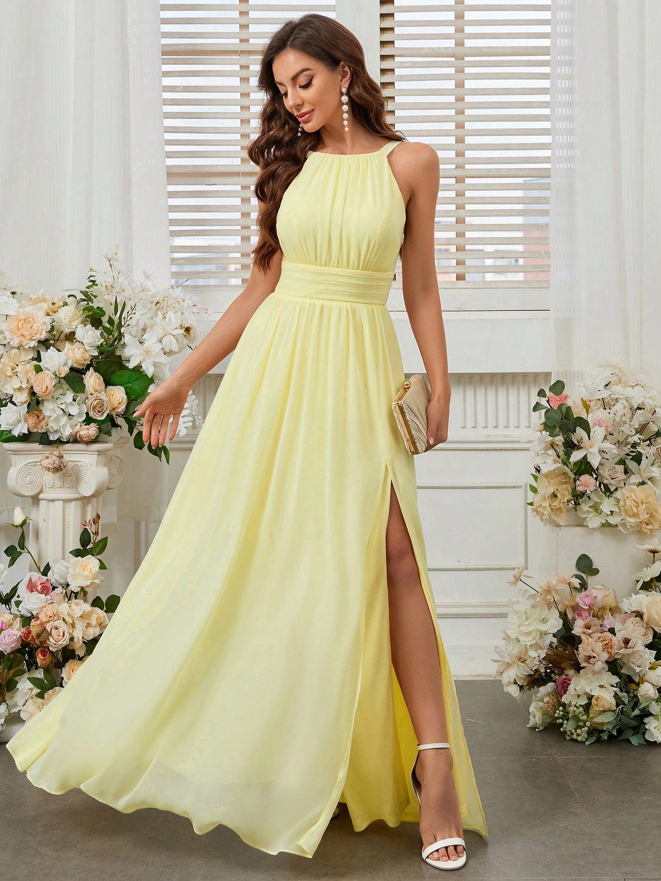 Formales Damenkleid mit Schlitz, Farben