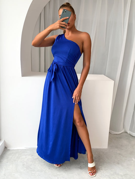 Asymmetrisches One-Shoulder-Kleid