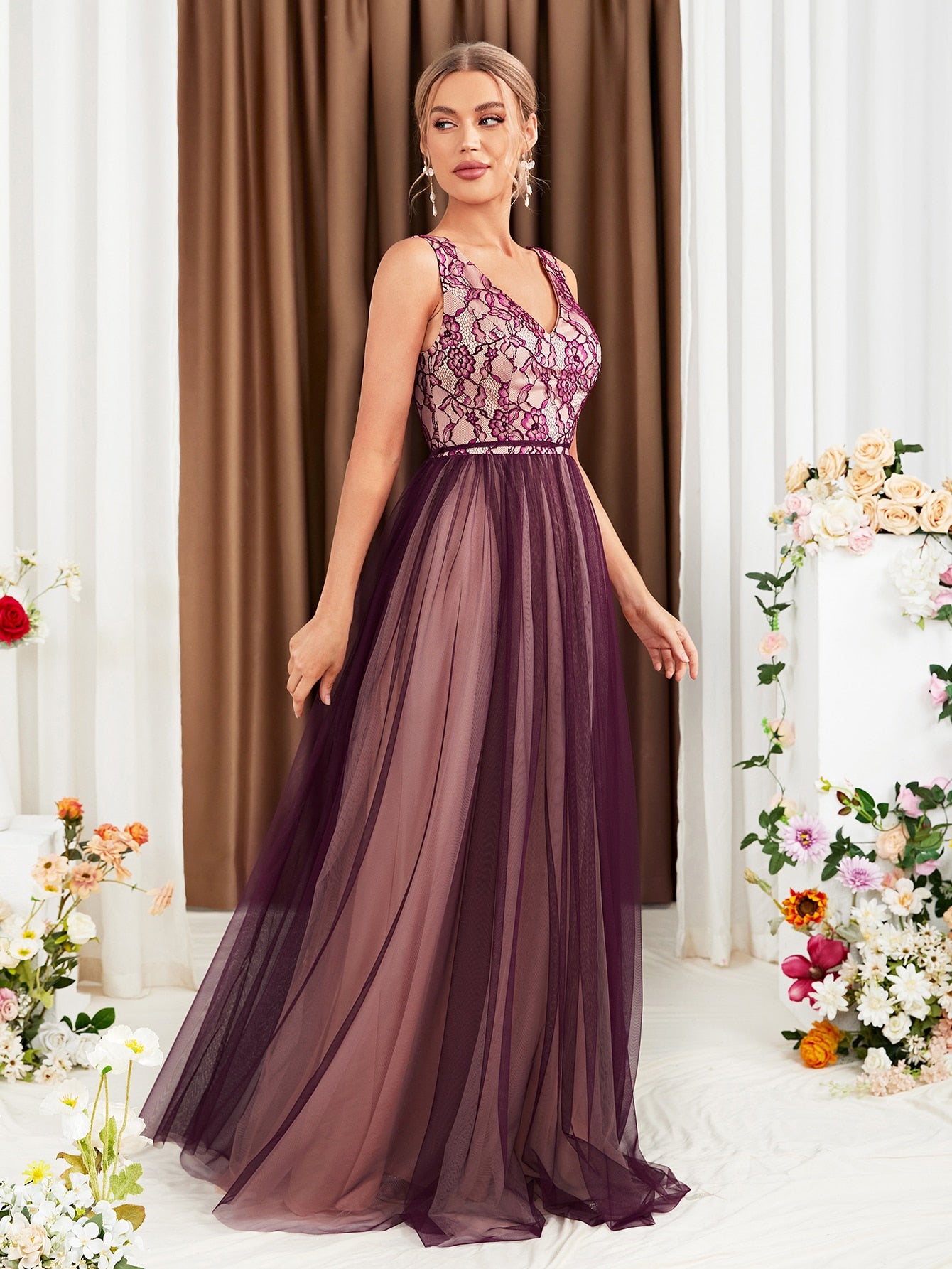 Formales Damenkleid mit Tüll, Farben