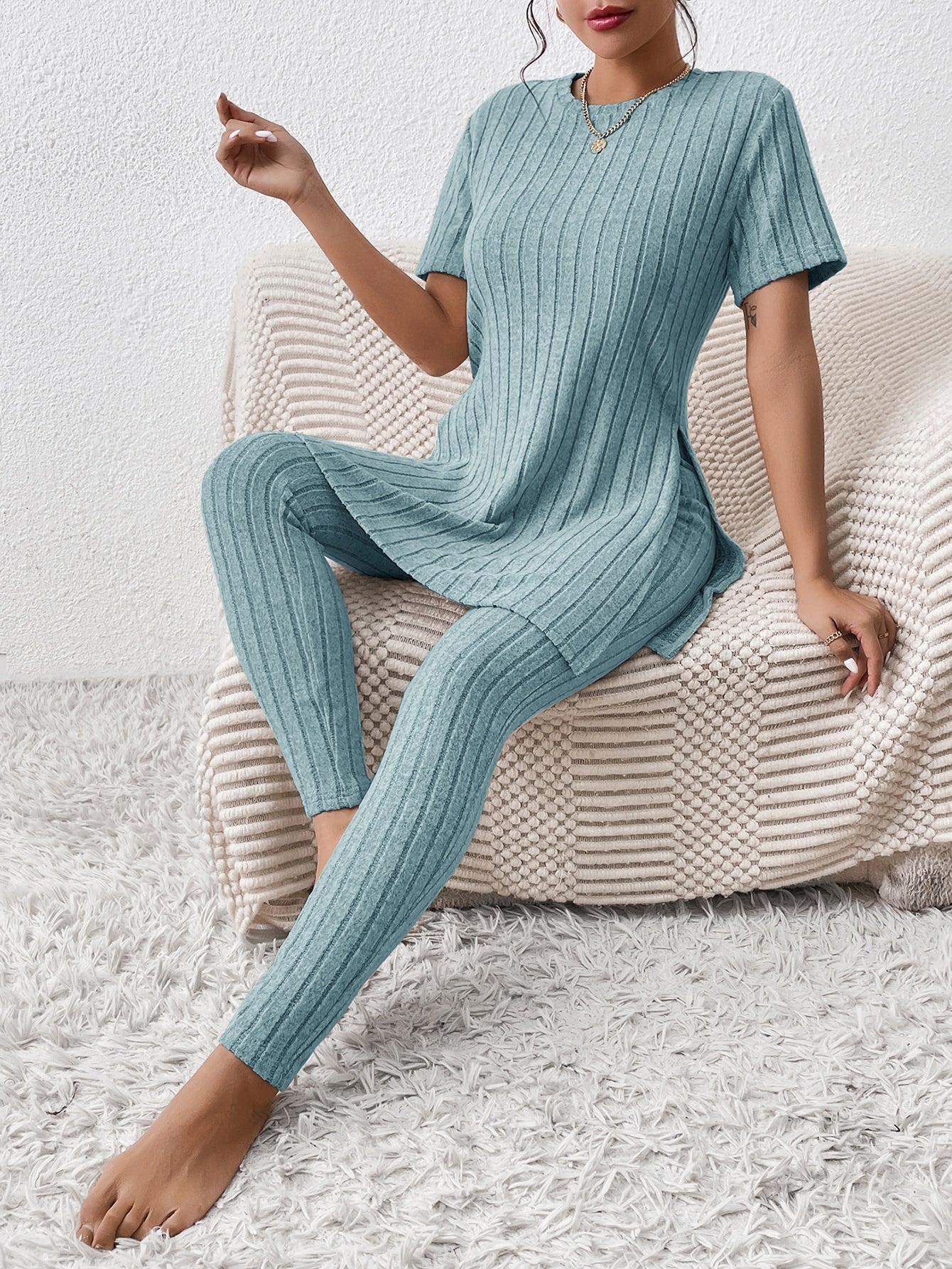 Set aus Leggings und T-Shirt für Damen in verschiedenen Farben