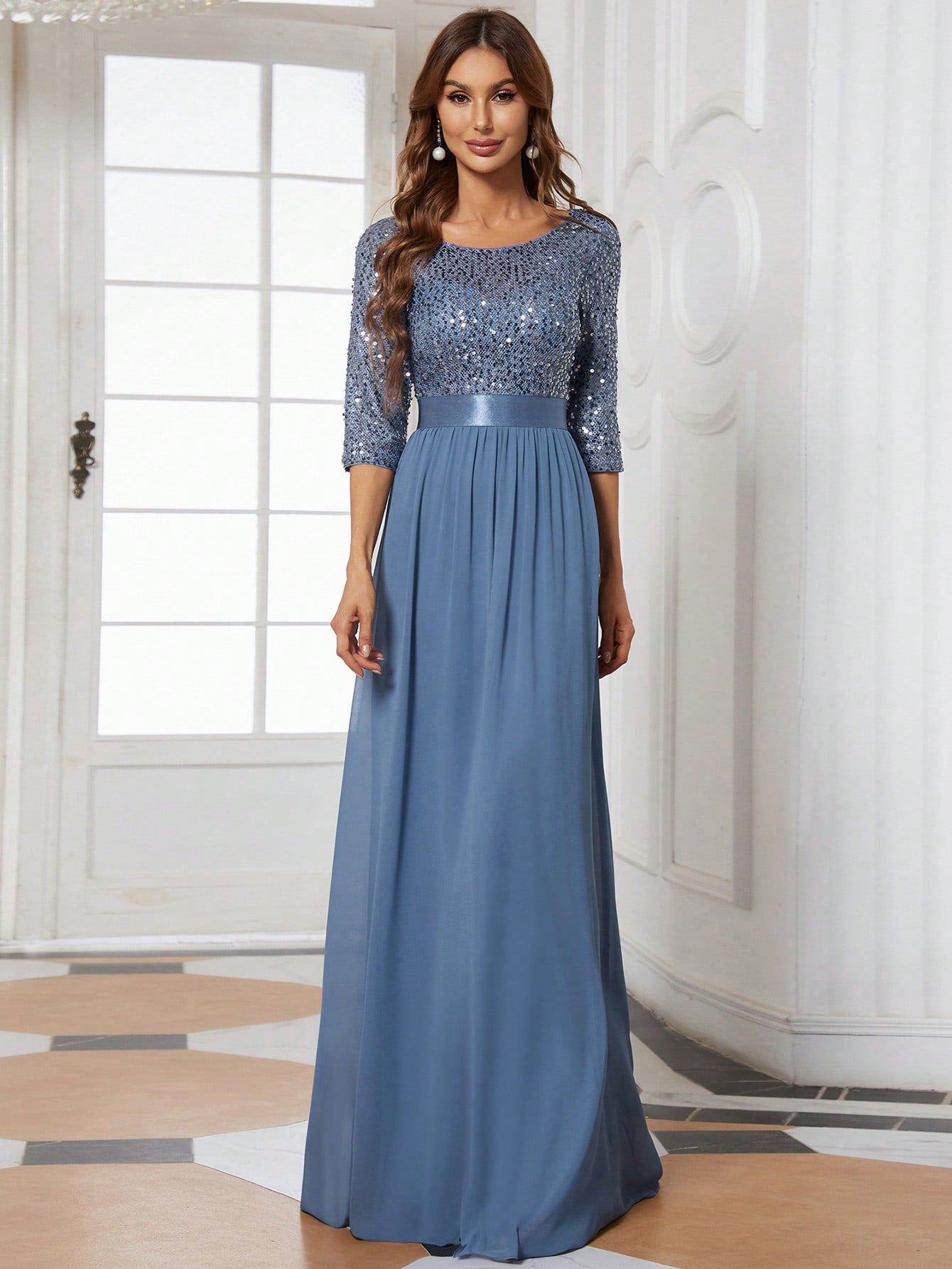 Formales Damenkleid mit Pailletten, Farben