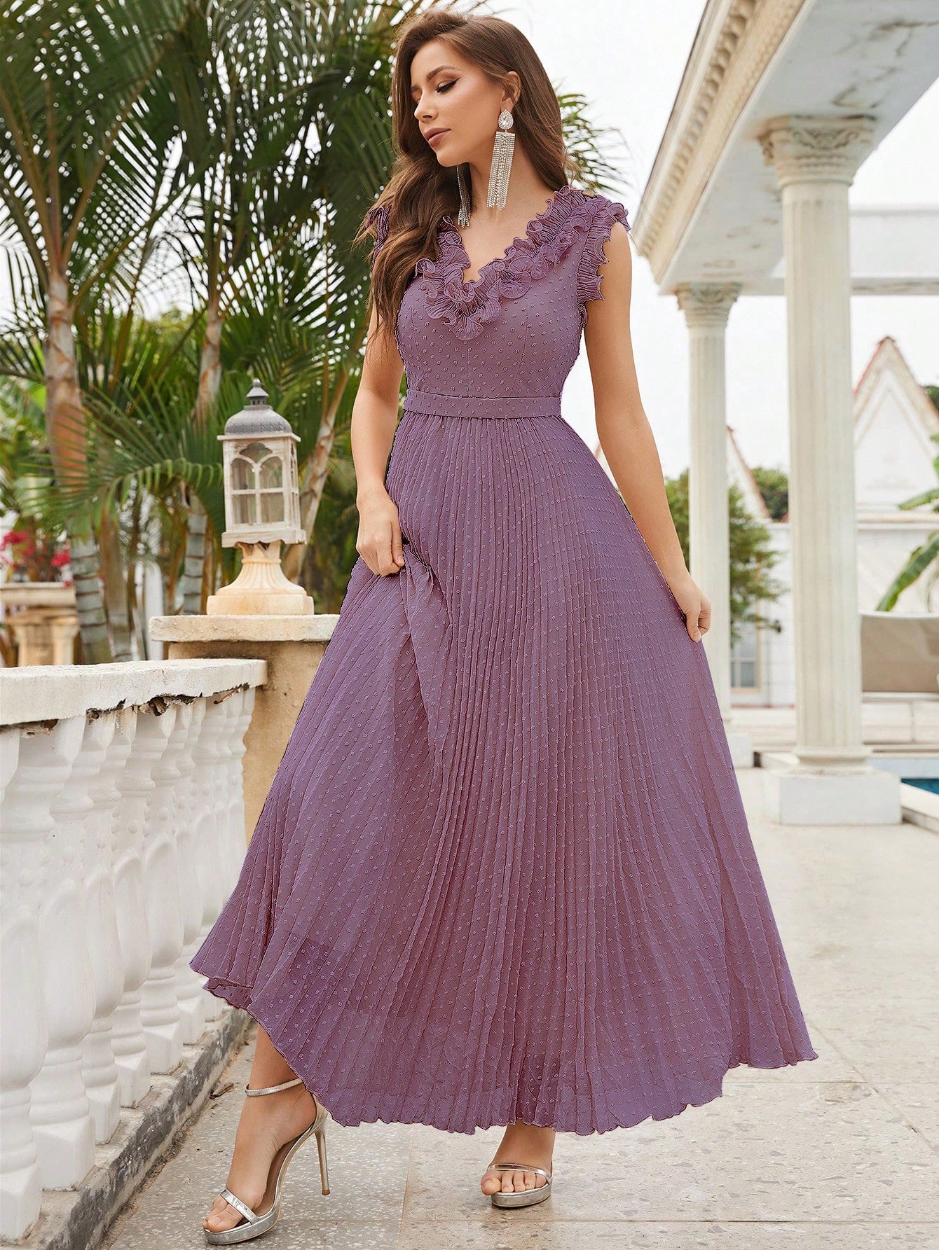 Damen-Abendkleid mit Falten