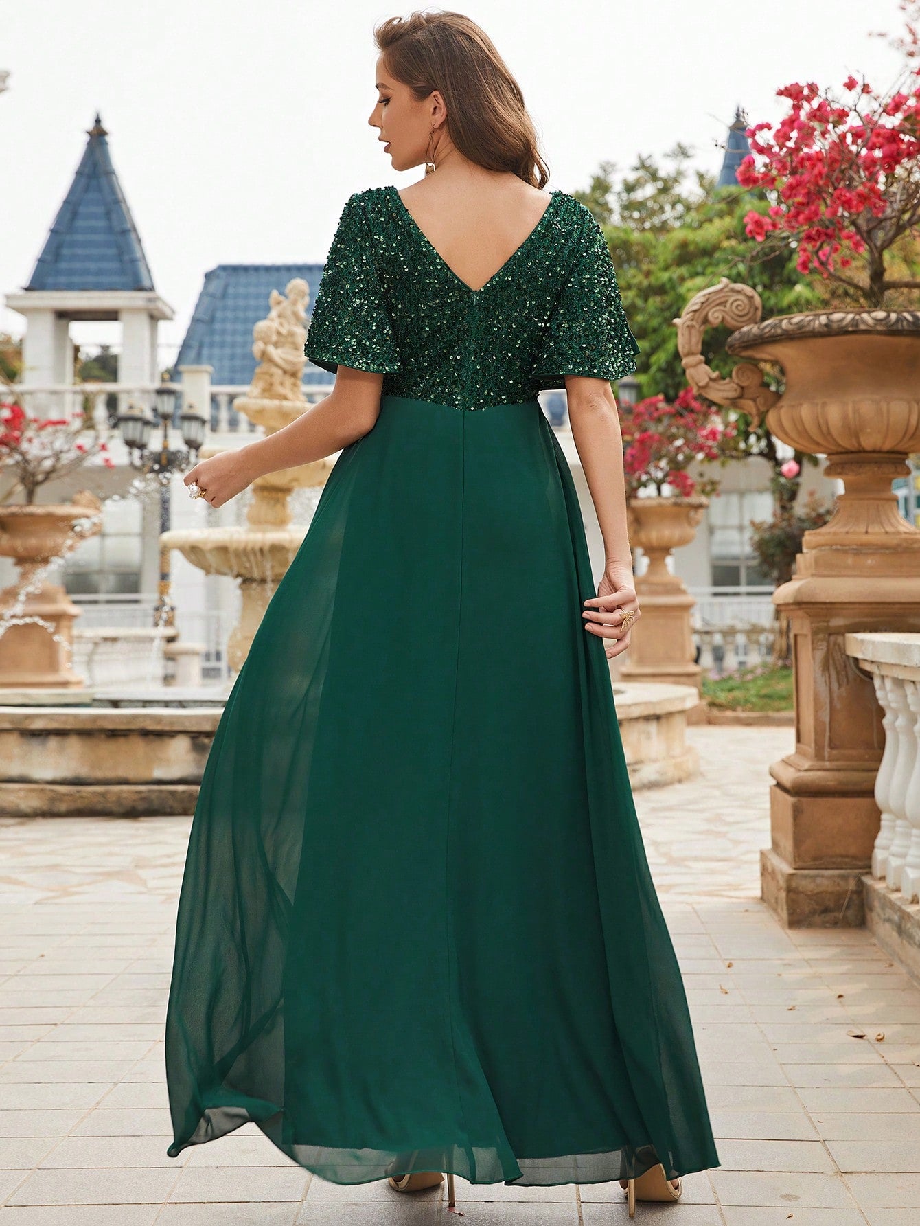 Formales Damenkleid mit Pailletten, Farben