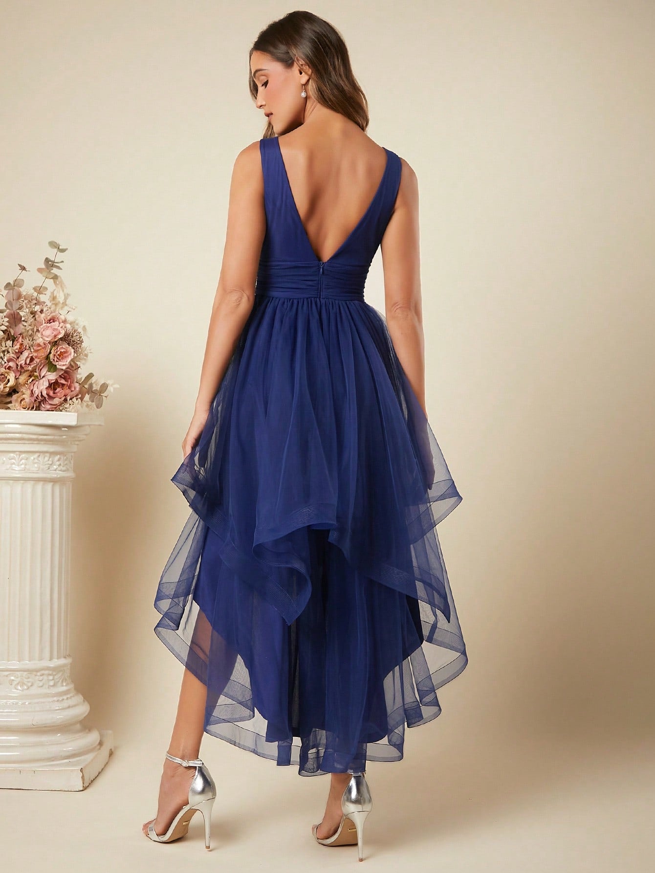 Asymmetrisches formelles Damenkleid