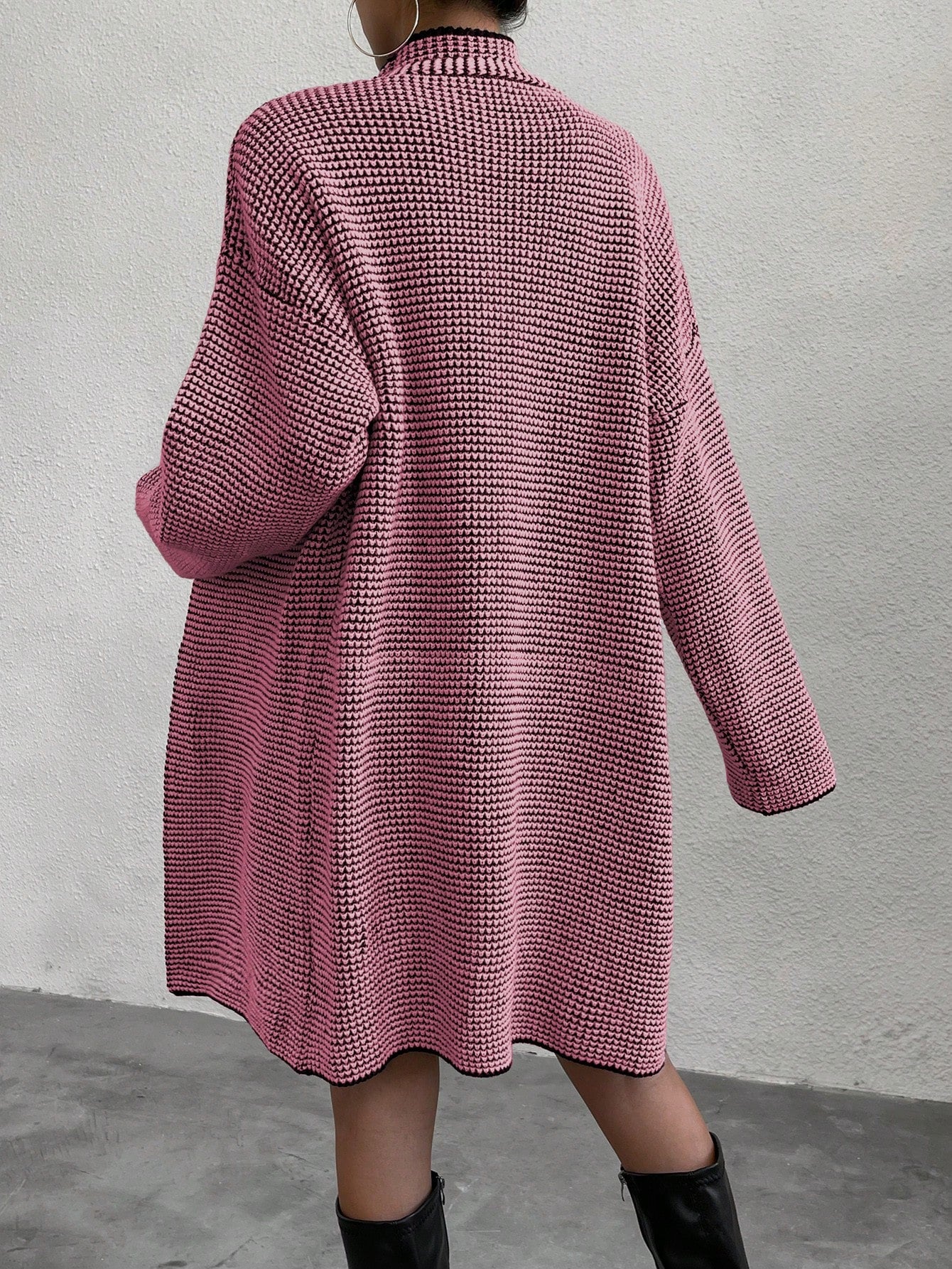 Set aus Kleid und Strickjacke für Damen in verschiedenen Farben