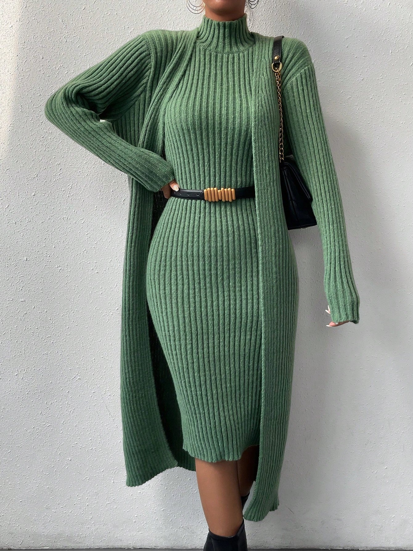 Set aus Kleid und Strickjacke für Damen in verschiedenen Farben